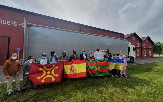 Torrelavega envía un nuevo camión a Ucrania con ayuda humanitaria