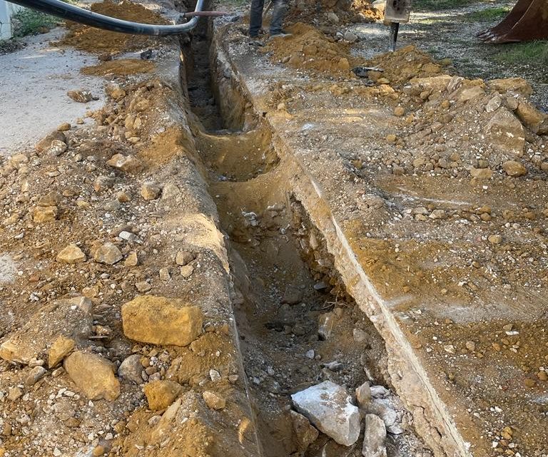 El Ayuntamiento de Miengo invierte más de 400.000 euros en la renovación de la red de abastecimiento de agua