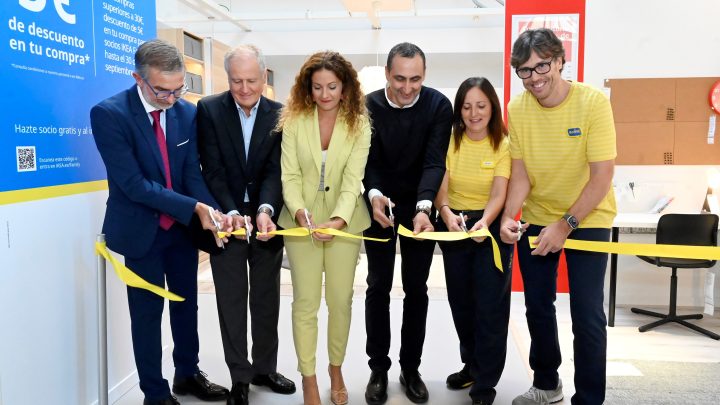 El Ayuntamiento destaca el poder de atracción empresarial de Santander durante la inauguración de IKEA